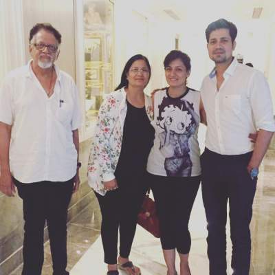 sumeet vyas with family