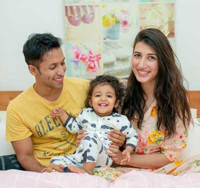 Avantika Mohan With Family